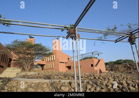 KENYA, Turkana, IT Campus de Loropio, Initiative Learning Lions, l'éducation numérique pour l'Afrique éloignée initié par le Prince Ludwig de Bavière, architecte du campus: Francis Kéré Banque D'Images