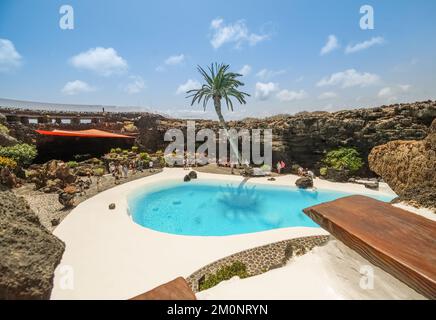 Piscine Jameos del Agua à Lanzarote Banque D'Images