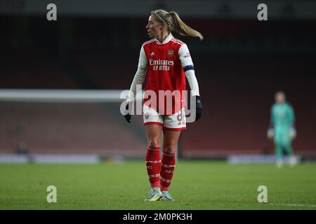 Londres, Royaume-Uni. 07th décembre 2022. Londres, 7 décembre 2022: Jordan Nobbs (Arsenal 8) lors du match du groupe C de la Ligue des champions des femmes de l'UEFA entre Arsenal et Juventus au stade Emirates, Londres, Angleterre. (Pedro Soares/SPP) crédit: SPP Sport presse photo. /Alamy Live News Banque D'Images