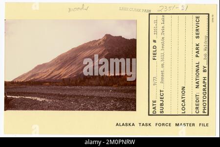 Coucher de soleil sur la colline à côté de Twin Lake. Photographies du Groupe de travail de l'Alaska Banque D'Images