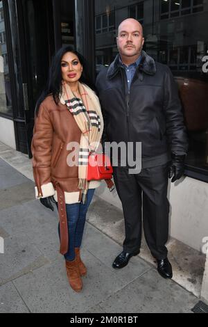 Jonathan Sothcott et Jeanine Sothcott Renegades déjeuner au restaurant Sartoria Savile Row, Londres - 6 décembre 2022 Banque D'Images