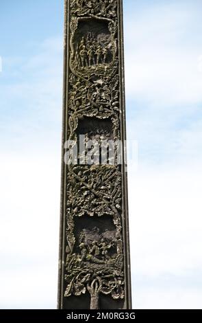 Celtic Cross (détail), Durham Cathedral, Durham, Co Durham, Tyne and Wear, ROYAUME-UNI. La cathédrale de Durham est une cathédrale normande, construite de 1093 à 1133. Banque D'Images