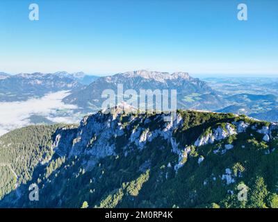 Les aigles nient Kehlsteinhaus Allemagne vue aérienne de drone Banque D'Images