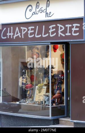 France, Meurthe et Moselle, Nancy, façade de la boutique de chapeaux Caboche située rue de la Visitation Banque D'Images