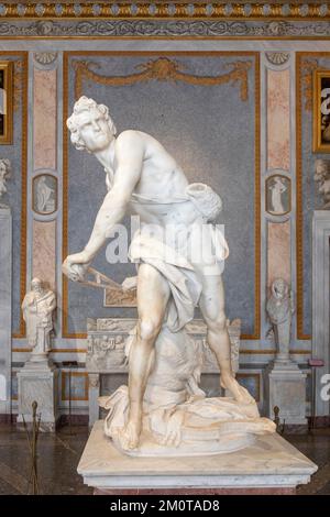 Italie, Latium, Rome, galerie Borghèse, statue de Gian Lorenzo Bernini, David datant de 1623-1624 Banque D'Images