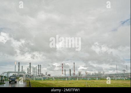 Tobolsk, Russie - le 15 juillet. 2016 : usine de polymères. Complexe de gaz sur la production de polypropylène Banque D'Images