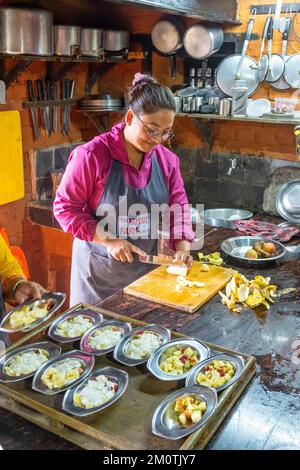 Népal, Nuwakot, hôtel écologique la célèbre ferme, rénové dans une ancienne ferme Banque D'Images