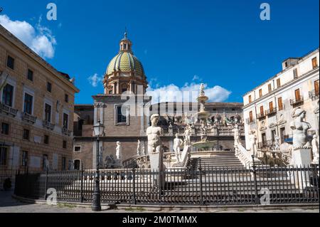 Italie, Sicile, Palerme, Fontana Pretoria Banque D'Images