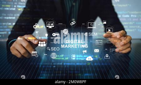 Concept de technologie d'entreprise de marketing numérique. Site Web adertisement email social media network, SEO, SEM vidéo et les icônes d'application mobile en virtuel Banque D'Images