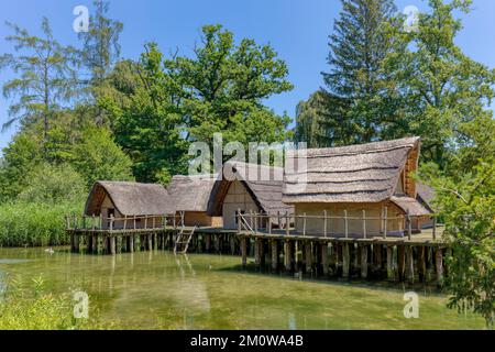 Les célèbres maisons en paille de Bally Park Schönenwerd, Suisse Banque D'Images