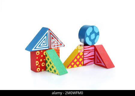 Bloc de bois coloré - formes et formes Banque D'Images