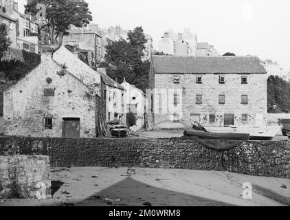 Photographie ancienne en noir et blanc de Tenby à la fin du 19th siècle dans le sud du pays de Galles. Banque D'Images