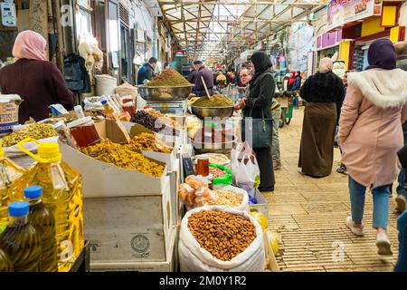 Al Qasaba (vieille ville) marché dans le centre-ville de Naplouse Palestine. Banque D'Images