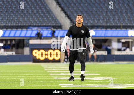 Inglewood, États-Unis. 08th décembre 2022. Football américain: Ligue professionnelle NFL, Los Angeles Rams - Las Vegas; tour principal, matchs principaux, match 14 au stade SOFI: Le joueur de football professionnel allemand Jakob Johnson des Las Vegas Raiders se réchauffe avant le match. Credit: Maximilian Haupt/dpa/Alay Live News Banque D'Images