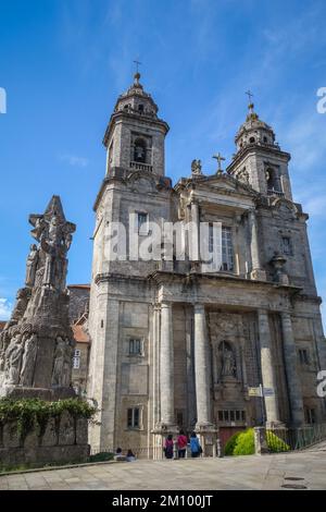 Église Saint Franciscus et calvaire à Saint-Jacques-de-Compostelle, Galice, Espagne Banque D'Images