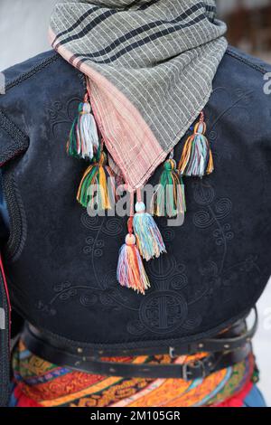 Turquie, Mugla, festival culturel local Mentese folklore (efe zeybek) vêtements pour hommes et femmes Banque D'Images