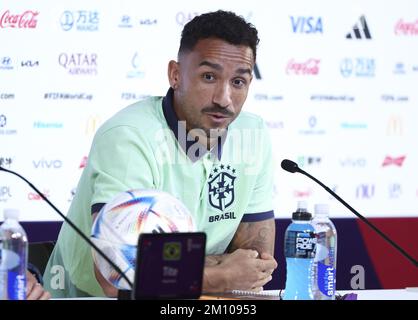 Danilo Luiz da Silva du Brésil répond aux médias lors d'une conférence de presse au Centre national des congrès du Qatar QNCC pendant la coupe du monde de la FIFA 2022 sur 8 décembre 2022 à Doha, Qatar - photo: Jean Catuffe/DPPI/LiveMedia Banque D'Images