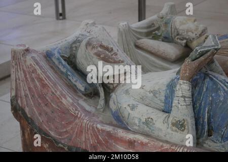 Tombe d'Eleanor d'Aquitaine et du roi Henri II Banque D'Images