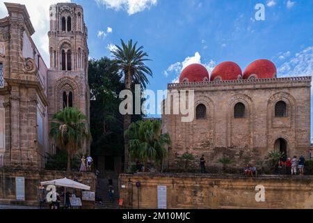 Les églises de San Cataldo et Santa Maria del Ammiraglio à Palerme. Ils sont un exemple du style normand-byzantin. Sicile. Italie. Banque D'Images