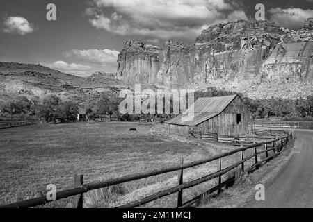 Grange à Gifford Homestead sur Scenic Drive dans le parc national de Capitol Reef près de Teasdale, Utah Banque D'Images