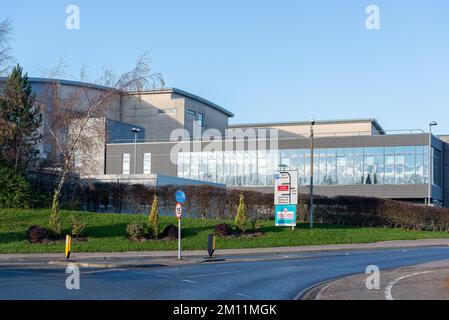 Prise au Royal Blackburn Teaching Hospital, Blackburn, Lancashire, Royaume-Uni, le 9 décembre 2022. Entrée au parc de l'hôpital Banque D'Images