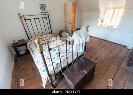 Angleterre, Dorset, Dorchester, Hardy's Cottage, Higher Bockhampton Village, Le lieu de naissance de l'auteur anglais Thomas Hardy, vue intérieure de la chambre Banque D'Images