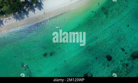 Drone métrage/aérien au-dessus de la côte sud de l'île maurice, Afrique Banque D'Images