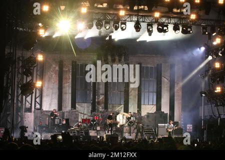 Boston Calling - Mumford et ses fils en concert Banque D'Images