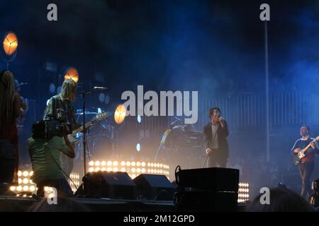 Boston Calling - cage the Elephant en concert Banque D'Images