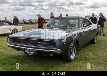 1969 Dodge Charger R/T 'AMJ 355F' exposé au Scramble d'octobre qui s'est tenu au Bicester Heritage Centre le 9th octobre 2022. Banque D'Images