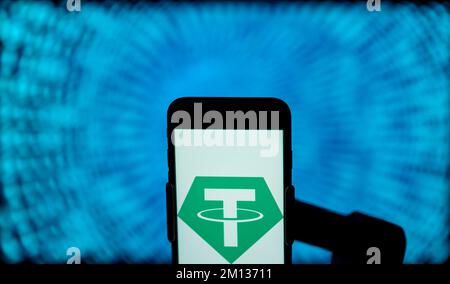 Inde. 9th décembre 2022. Sur cette photo, le logo de Tether (USDT) s'affiche sur l'écran d'un téléphone portable. (Image de crédit : © Idrees Abbas/SOPA Images via ZUMA Press Wire) Banque D'Images