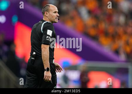 Lusail, Qatar. 09th décembre 2022. 9 décembre 2022, Lusail, Lusail/Qatar, Qatar : LUSAIL, QATAR - DÉCEMBRE 9: Antonio Mateu, Referee gesticules lors de la coupe du monde de la FIFA Qatar 2022 quart de finale match entre les pays-Bas et l'Argentine au stade Lusail sur 09 décembre 2022 à Lusail, Qatar. (Credit image: © Florencia Tan Jun/PX Imagens via ZUMA Press Wire) Credit: ZUMA Press, Inc./Alamy Live News Banque D'Images