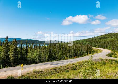 Midway Lake; Tanana River; Tetlin National Wildlife refuge; Wrangell Mountains; Alaska; États-Unis Banque D'Images