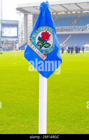 Blackburn Rovers drapeau d'angle lors du match de championnat Sky Bet entre Blackburn Rovers et Preston North End à Ewood Park, Blackburn, le samedi 10th décembre 2022. (Crédit : Mike Morese | MI News) crédit : MI News & Sport /Alay Live News Banque D'Images