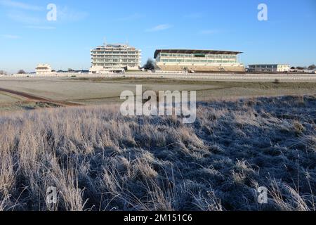 Epsom Downs Surrey, Royaume-Uni. 10th décembre 2022. Avec des températures à moins 4 degrés celsius au lever du soleil, Epsom Downs était aujourd'hui très gelé. Crédit : Julia Gavin/Alamy Live News Banque D'Images