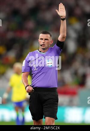 Arbitre Michael Oliver lors du match de quart-finale de la coupe du monde de la FIFA au stade Education City à Al Rayyan, Qatar. Date de la photo: Vendredi 9 décembre 2022. Banque D'Images