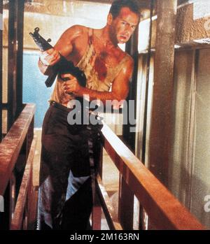 DIE HARD 1988 20th Century Fox film avec Bruce Willis Banque D'Images
