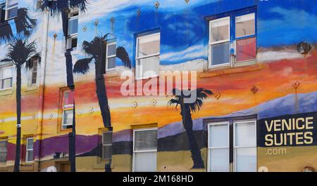 Le magnifique bâtiment Venice Suites de Venice Beach, Californie Banque D'Images