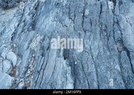 Dinde calcaire la plus ancienne texture des rochers gros plan en plein air de jour. Banque D'Images