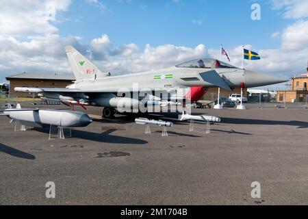 RAF Fairford, Gloucestershire, Royaume-Uni - 20 juillet 2019: An RAF Lossiemouth No Le typhon FGR.4 (XJ913) de l'Eurofighter du IX e Escadron (B) au tatouage aérien de 2019 Banque D'Images