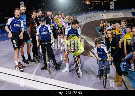 ROTTERDAM - Niki Terpstra est mis en lumière pendant les six jours de Rotterdam. Le gagnant du Tour de Flandre et de Paris-Roubaix, entre autres, dit Au revoir comme cycliste professionnel à l'âge de 38 ans. ANP MARCEL GUERRIER Banque D'Images