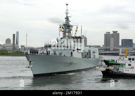 Tokyo, Japon - 25 août 2011 : Marine royale canadienne NCSM Ottawa (FFH 341), frégate de classe Halifax. Banque D'Images