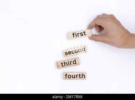 L'ordre de priorité de toute activité est correct. Une personne définit des priorités Banque D'Images