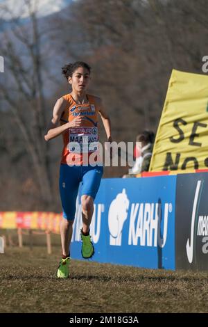 TURIN, ITALIE - DÉCEMBRE 11: Amina Maatoug des pays-Bas participant à la course des femmes U23 lors des Championnats européens de cross-country sur 11 décembre 2022 à Turin, Italie (photo de Federico Tardito/BSR Agency) crédit: BSR Agency/Alay Live News Banque D'Images