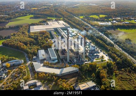 Vue aérienne, zone industrielle Am Wiesenbusch avec Pilkington Deutschland AG Hegestraße à l'autoroute A31 dans le quartier de Rentfort à Gladbeck, Ruhr ar Banque D'Images