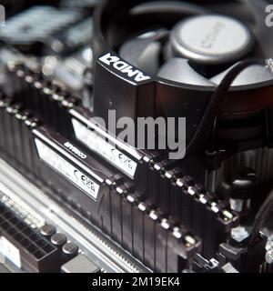 Profitez de performances exceptionnelles avec la carte mère noire Asus TUF Gaming B450M Pro S. Gaming. 27 août 2022 Istanbul Turquie Banque D'Images