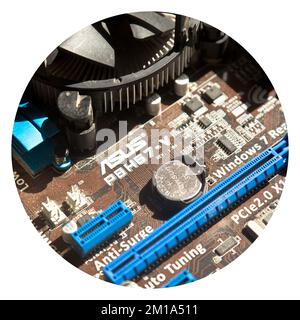 Profitez de performances exceptionnelles avec la carte mère de jeu Asus P8H67-V. 27 août 2022 Istanbul Turquie Banque D'Images