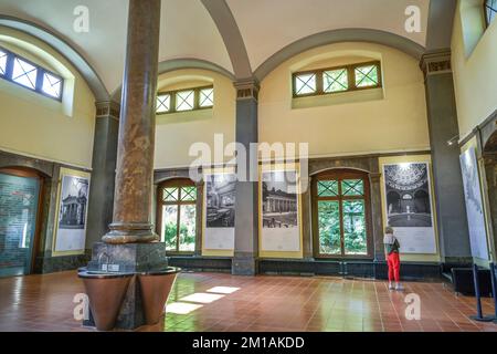 Trinkhalle, Kurpark, Baden-Baden, Bade-Wurtemberg, Allemagne Banque D'Images