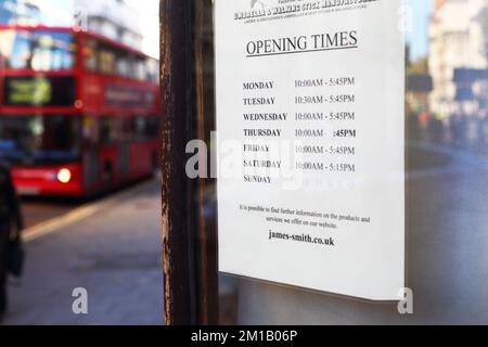 La boutique de parasols James Smith & son sur New Oxford Street Banque D'Images