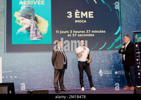 Paris, France. 10th décembre 2022. Jeremie Beyou parle lors de la présentation des trophées de la route du Rhum au salon Nautic sur 10 décembre 2022 à Paris. Banque D'Images